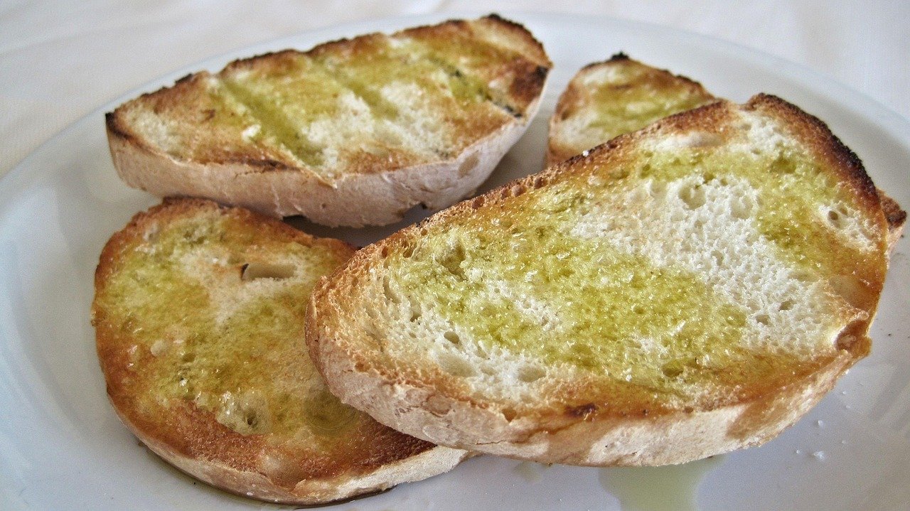 bruschetta, garlic toast, white bread, italy, olive oil, bread, appetizer, brown bread, bruschetta, bruschetta, bruschetta, bruschetta, bruschetta, olive oil, olive oil, olive oil, bread-603115.jpg